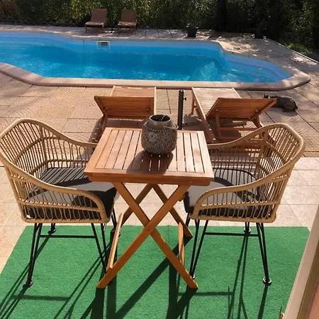 Affittacamere Victoria - D'hotes Avec Table D'hotes-parking Prive Ferme