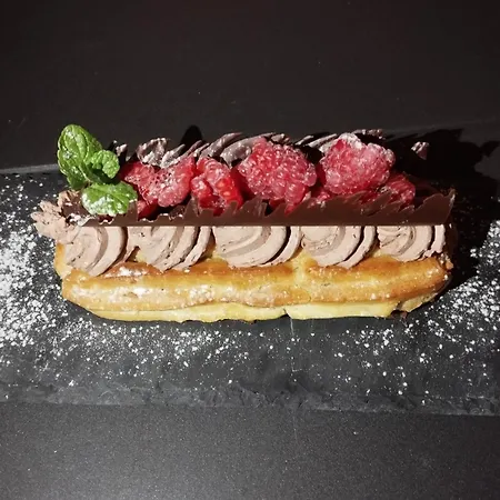 Victoria - D'hôtes Avec Table D'hôtes-parking Privé Ferme Bed and breakfast Carcasona